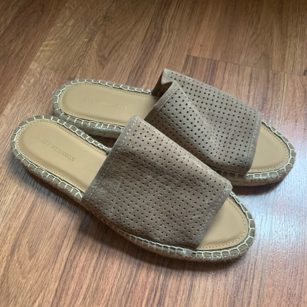 Platform sandals
